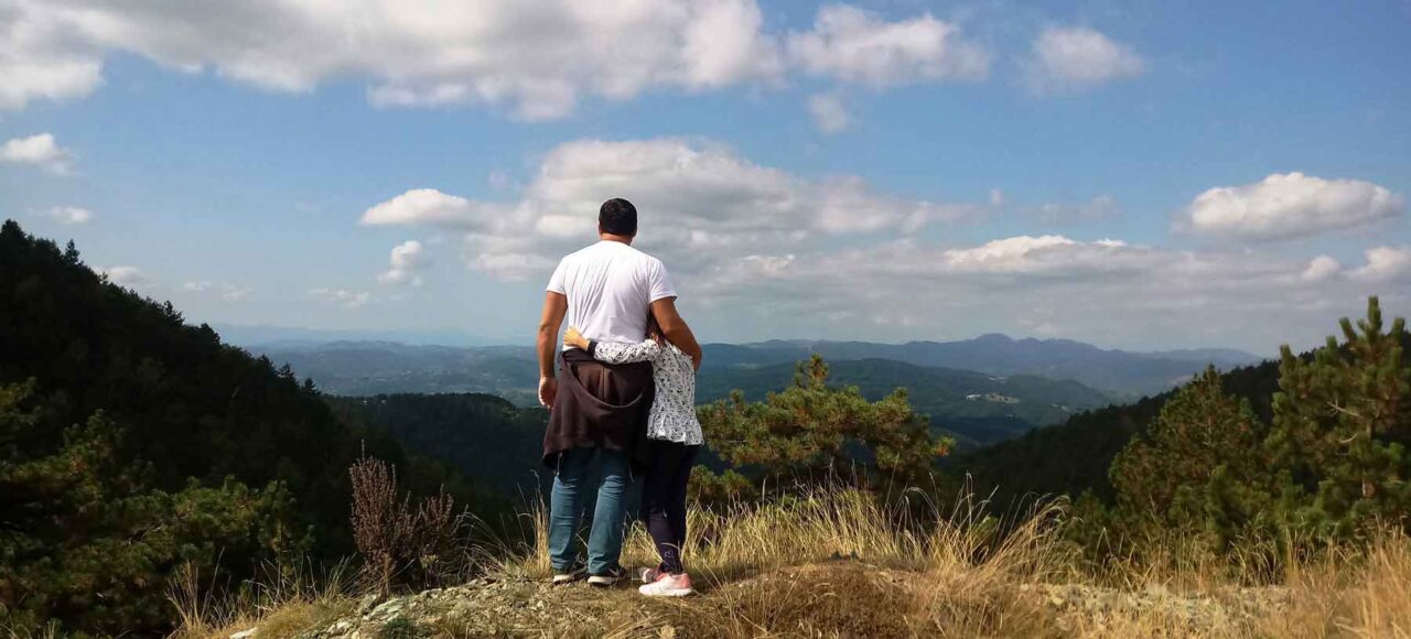 Pogled sa Divčibara u pravcu planinskih vrhova i dolina
