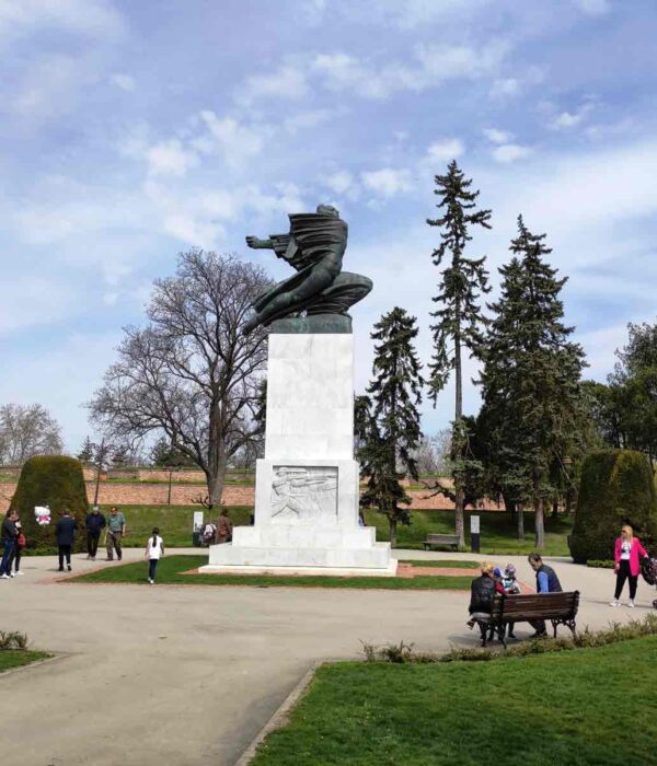 Spomenik zahvalnosti Francuskoj Kalemegdan