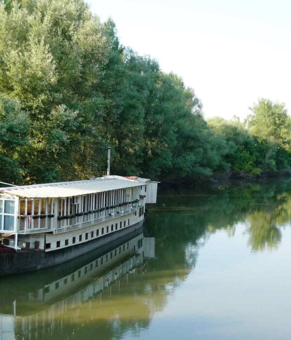 Reka Kolubara - splav restoran na Kolubari