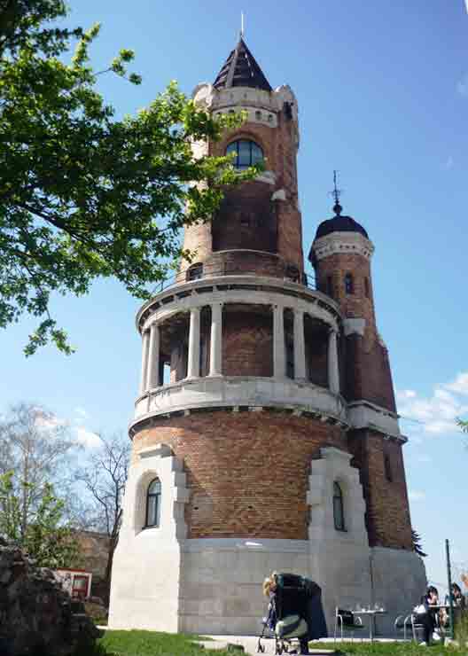 Milenijumska kula je simbol Zemuna i Beograda