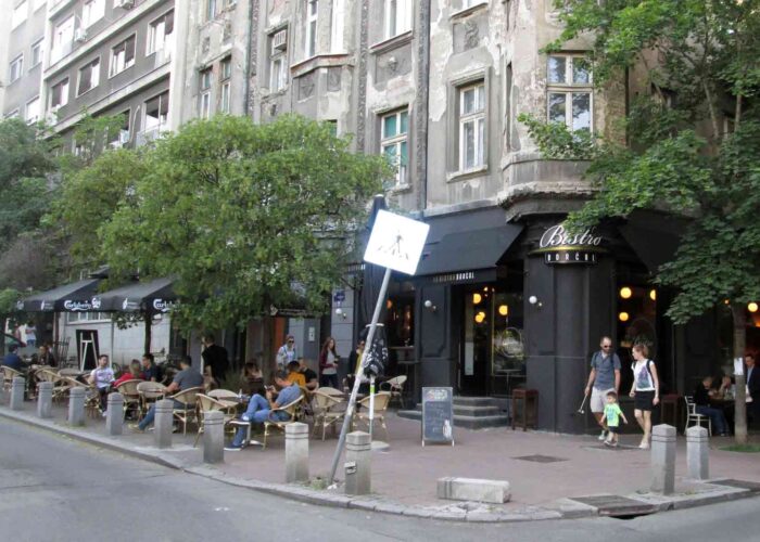 Kafići Beograda - popodnevna kafa u beogradskim kafićima