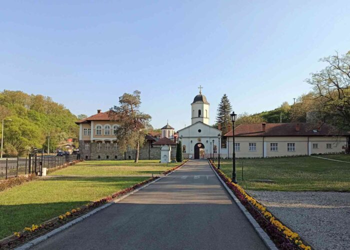 Čuveni manastir Beograda u Rakovici.