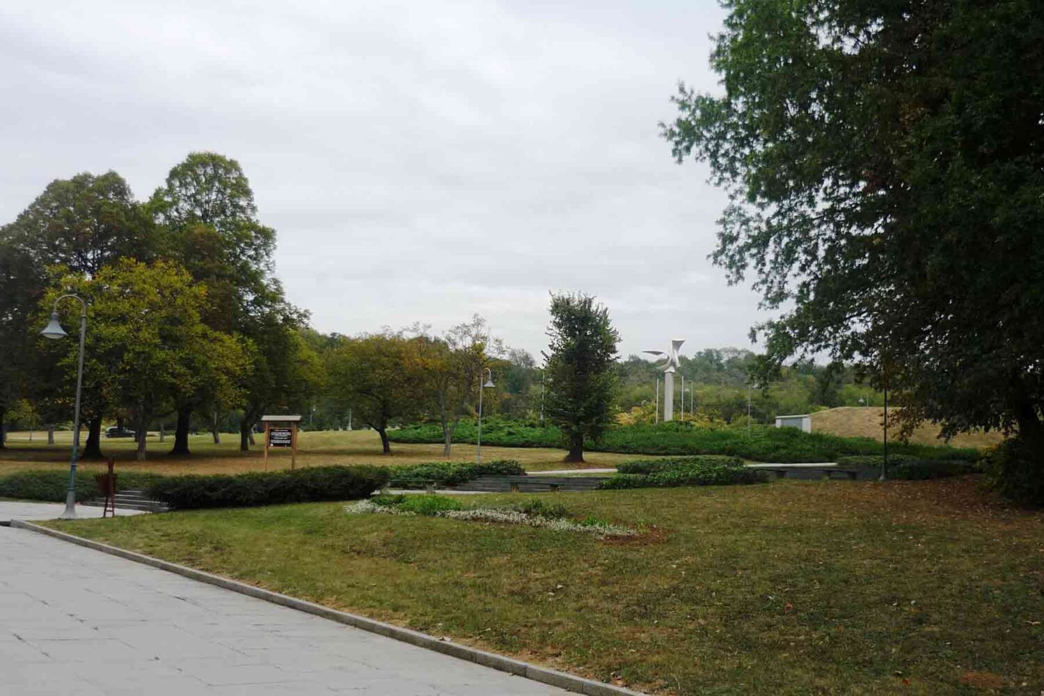 Priroda i okolina oko memorijalnog parka