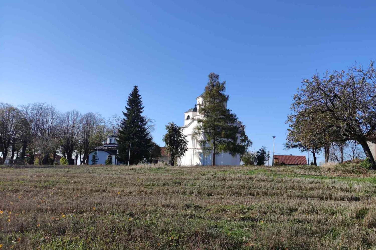 Crkve u Beogradu - Crkva Svete Trojice u Kumodražu