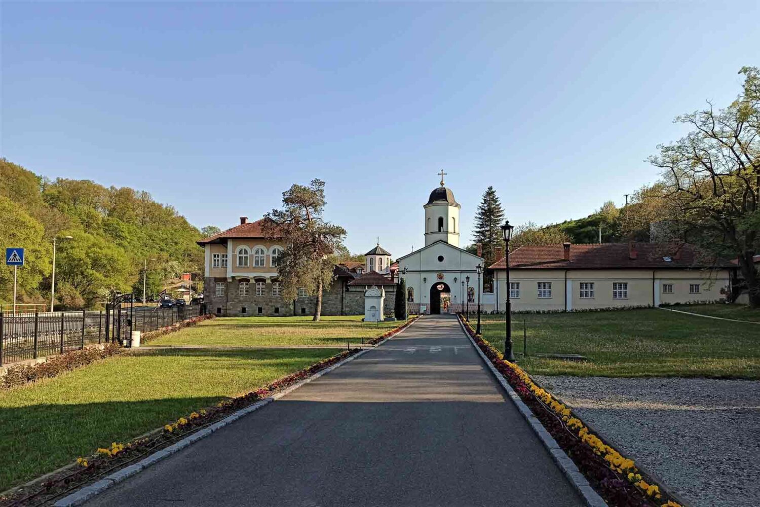 Manastiri u Beogradu - Manastir Rakovica