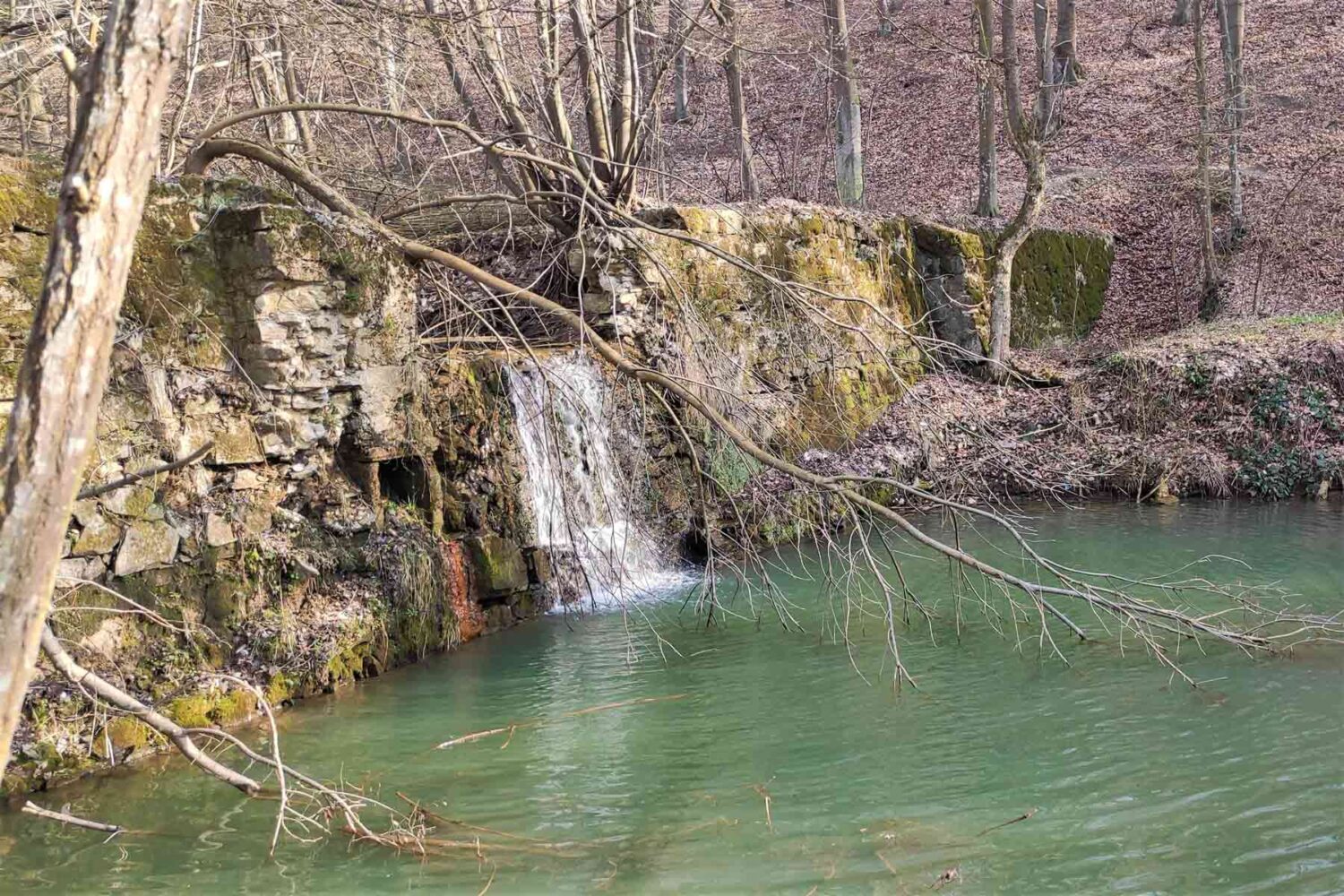 Reke Beograda - Pruten i vodopad na reci Pruten