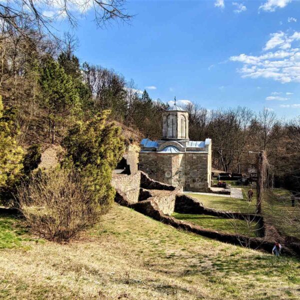 Prelepi manastiri Beograda - Pavlovac na Kosmaju