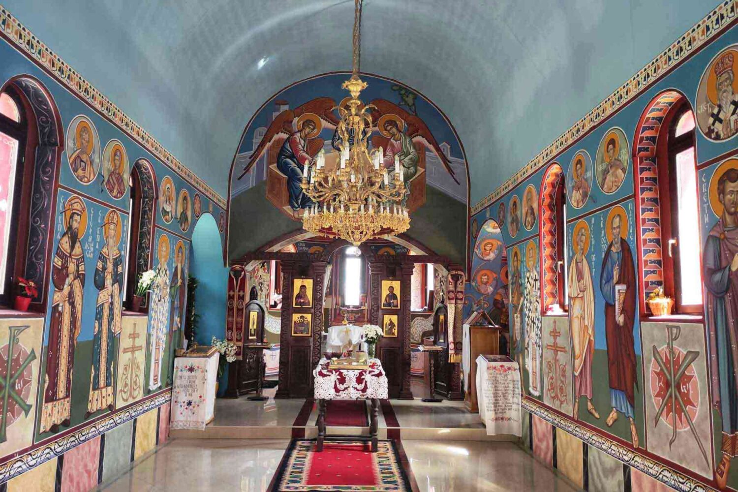 Ikonostas crkva Svetog Duha u Zaklopaci