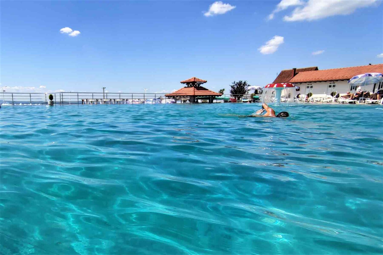 Aqua park Vidik ima bazen sa prijatnom vodom za uživanje