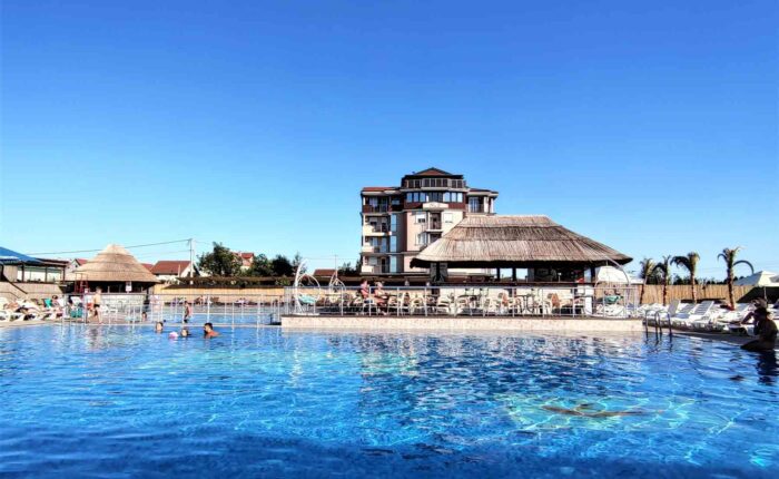 Kengur Resort sa barom i ležaljakam je pravo mesto za mini odmor u Beogradu