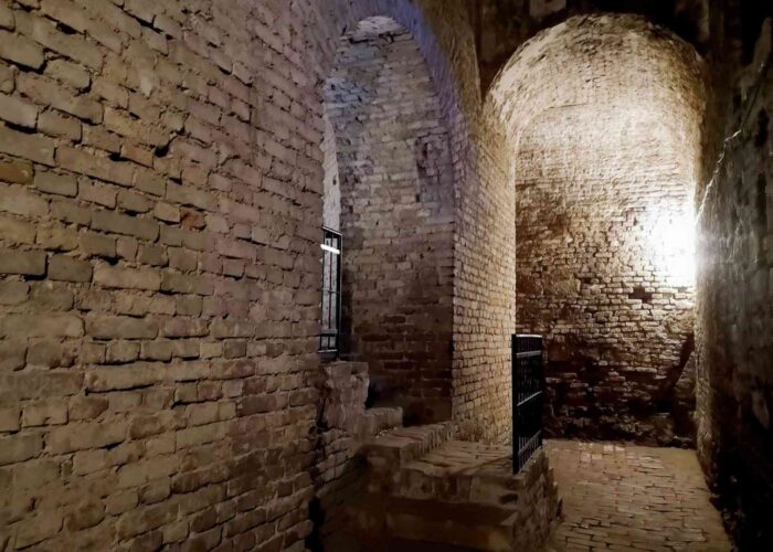 Misteriozni hodnici i stepenište Rimskog bunara