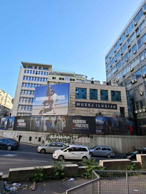 Muzej iluzija u Beogradu – Dečanska ulica