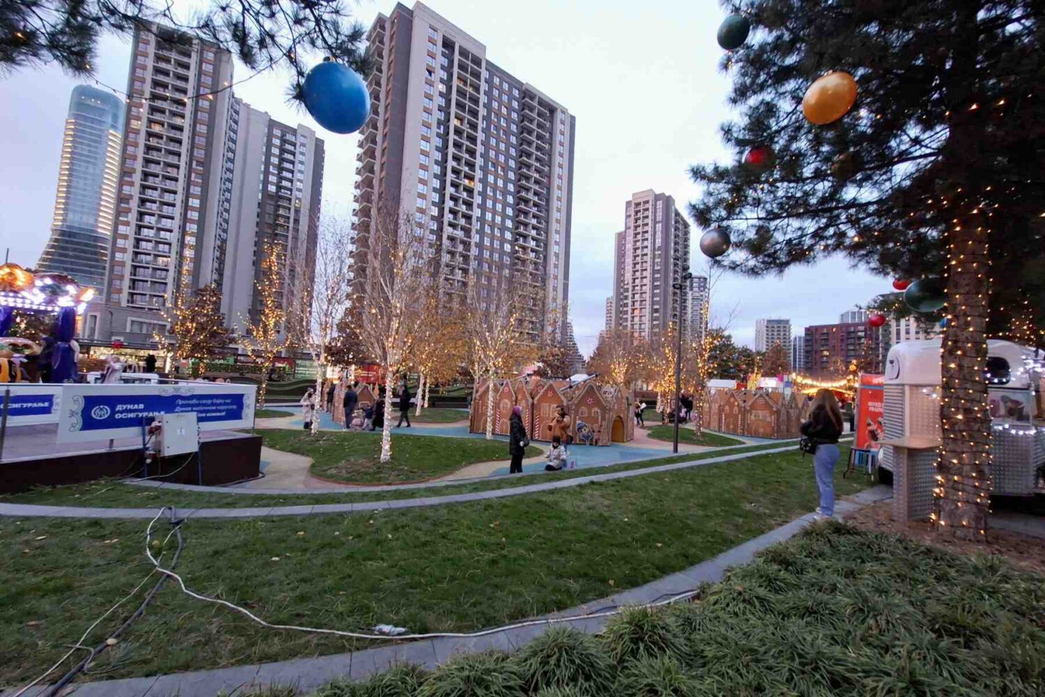 Dečje igralište i lavirint u Zimskoj bajci Beograd