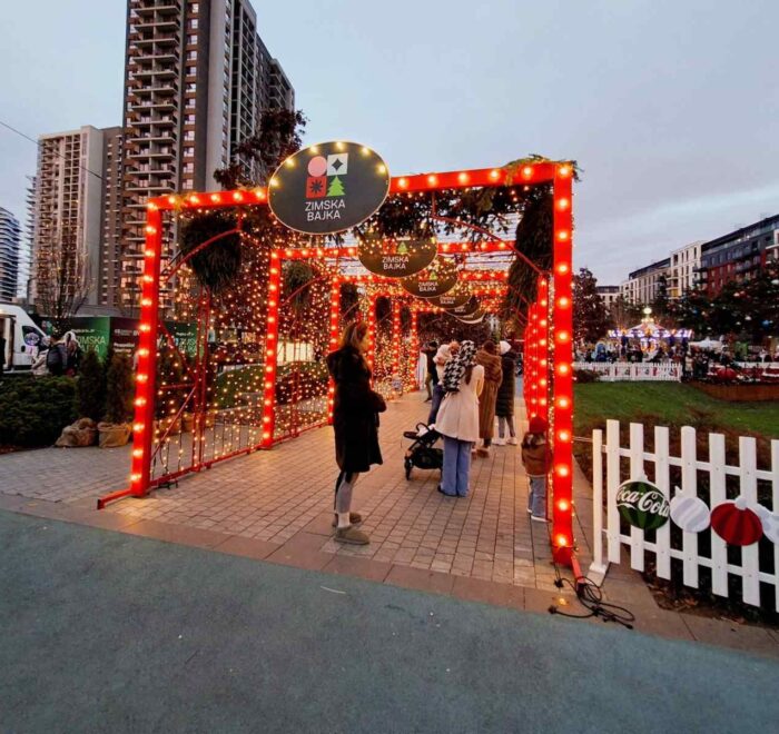 Ulaz na Zimsku bajku u Savskom parku u Beogradu