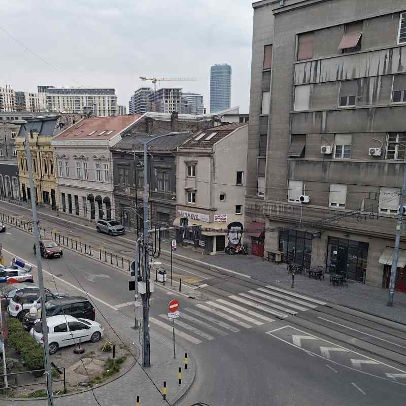 Pogled na Karađorđevu ulicu i Savamalu sa Brankovog mosta u Beogradu