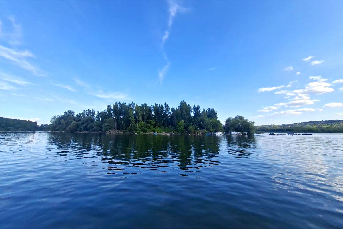 Goli Đoka – divlja plaža i mesto za kupanje na Dunavu kod Grocke